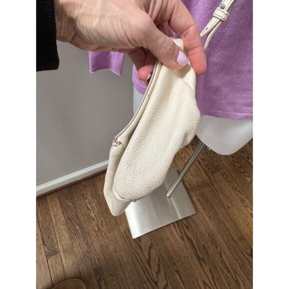 Givenchy Small Pandora Leather Crossbody Bag White/Cream - Picture 5 of 13